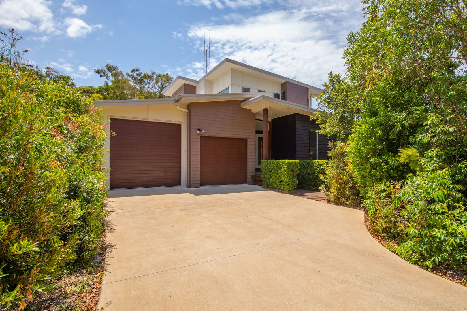 17 Naiad Court, Rainbow Beach QLD 4581, Image 1