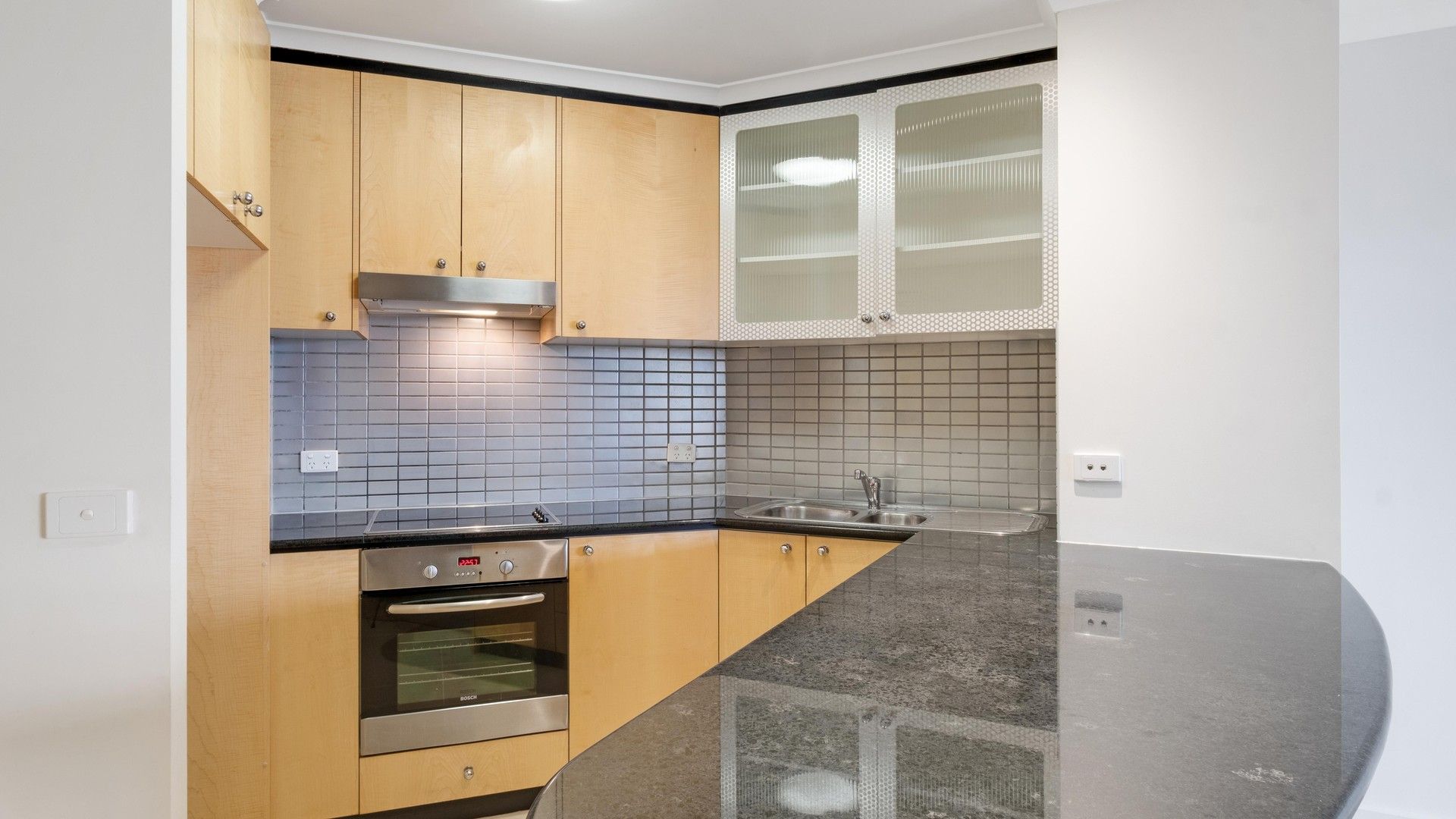 1 bedrooms Apartment / Unit / Flat in 204/86-88 Northbourne Avenue BRADDON ACT, 2612