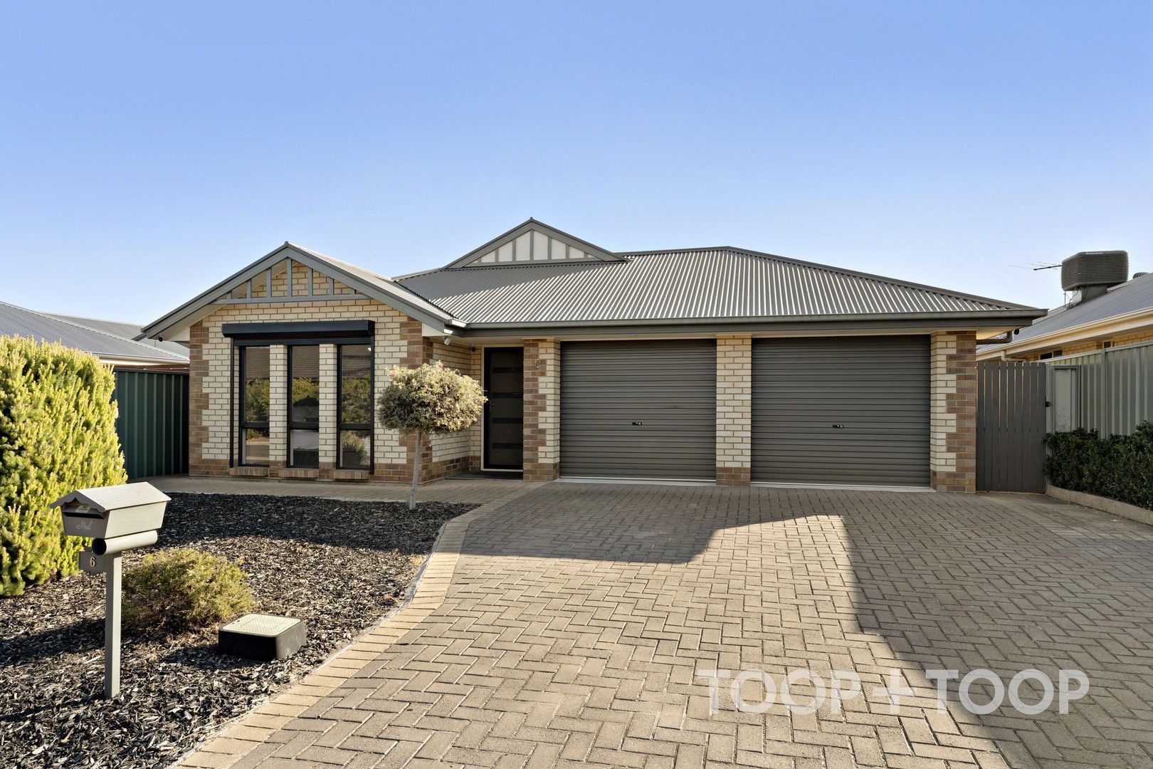 3 bedrooms House in 6 Seagreen Way ALDINGA BEACH SA, 5173