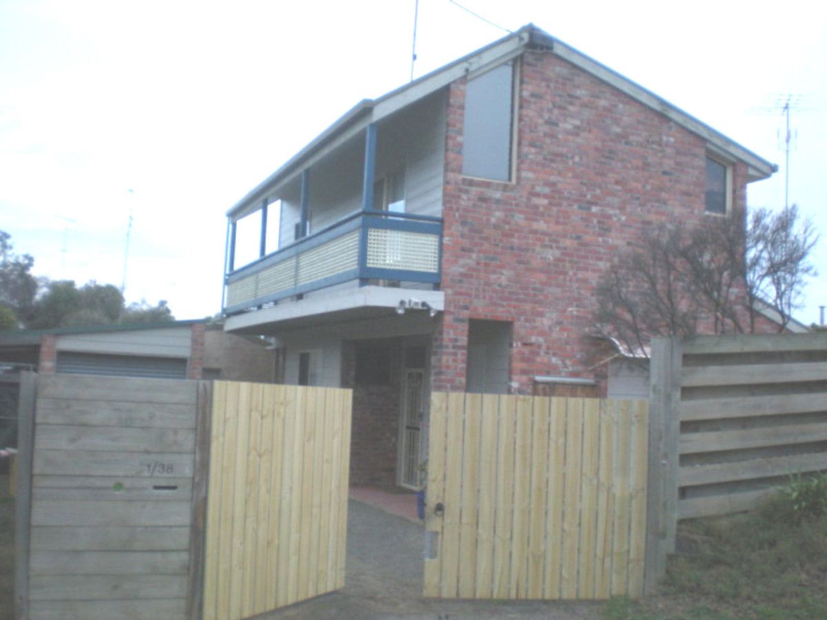2 bedrooms Apartment / Unit / Flat in 1/38 Baker Street OCEAN GROVE VIC, 3226