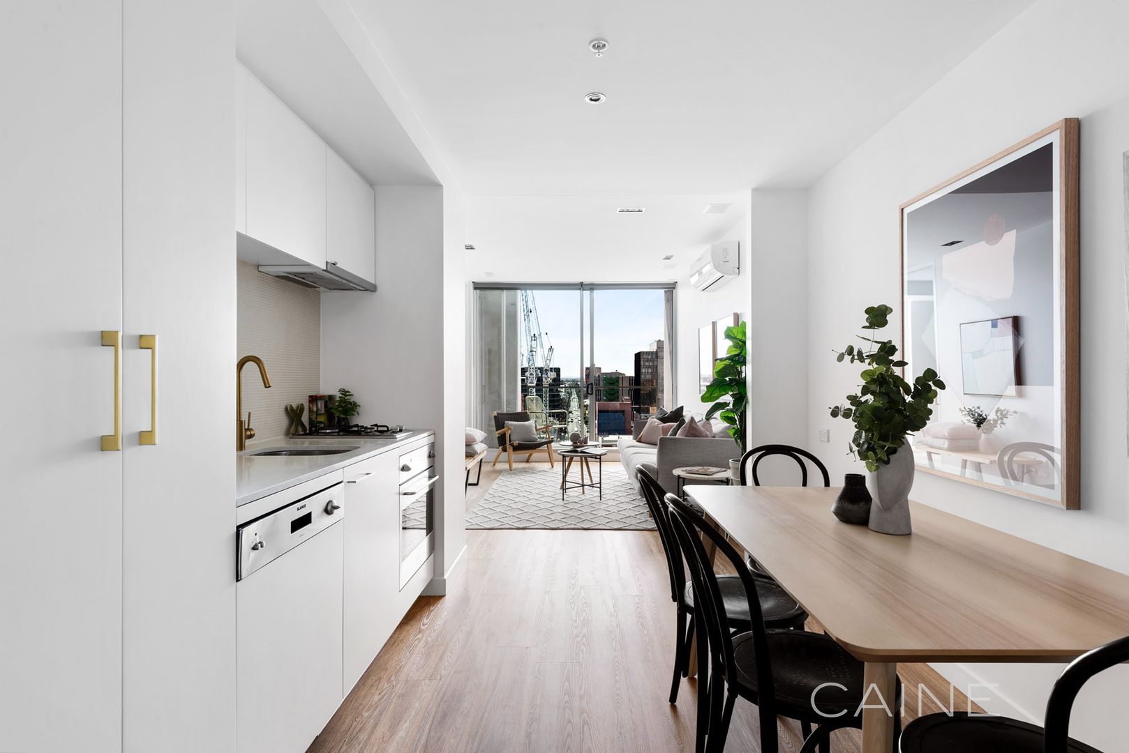 1109V/162 Albert Street, East Melbourne VIC 3002, Image 2