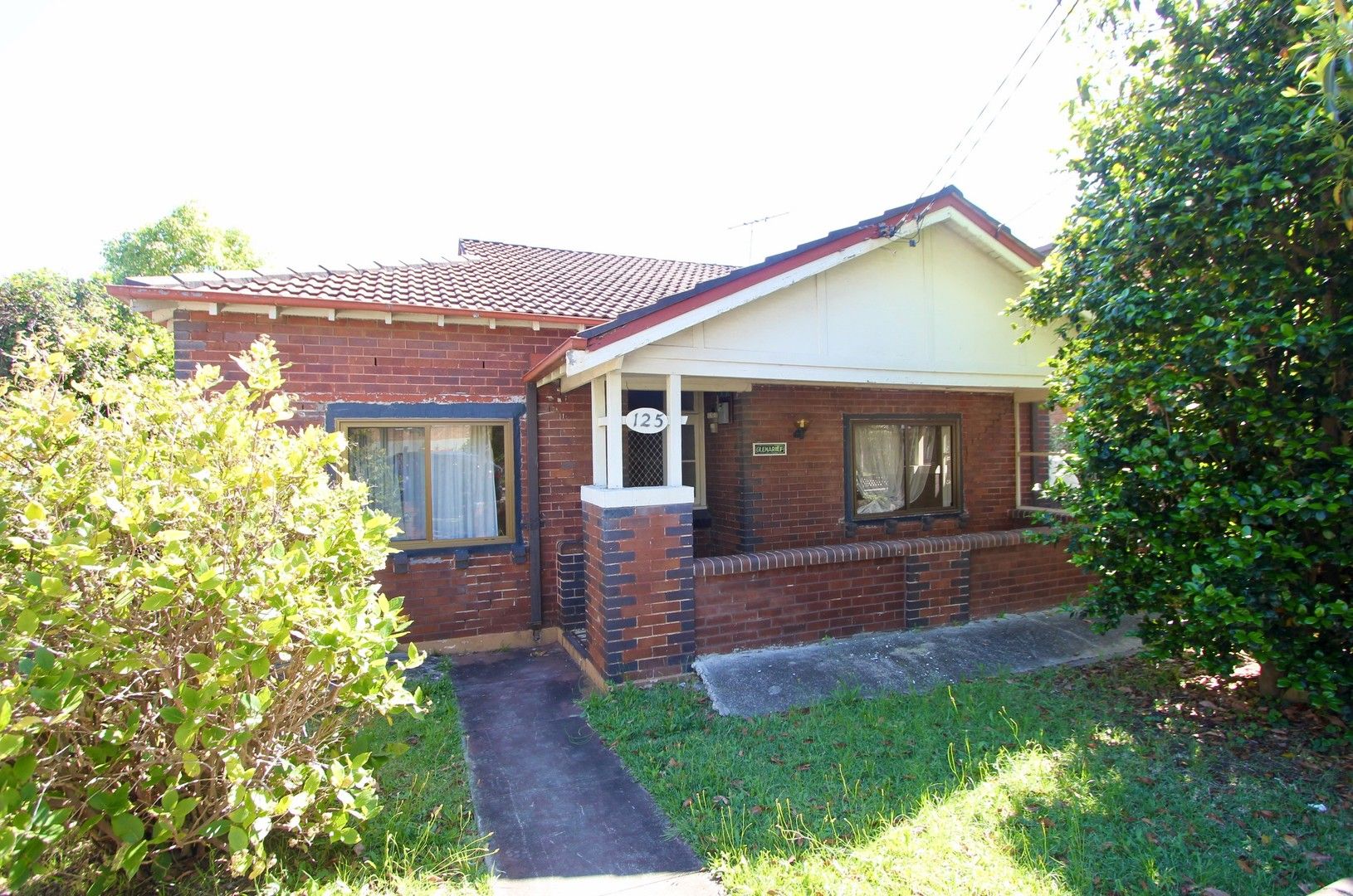 4 bedrooms House in 125 The Avenue HURSTVILLE NSW, 2220