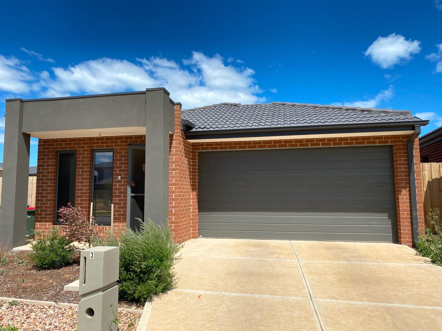 4 bedrooms House in 3 Darsham Cresent POINT COOK VIC, 3030