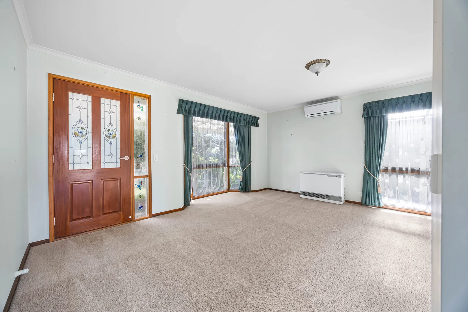 Additional image 4 of 4 Cook Close, Sebastopol VIC 3356