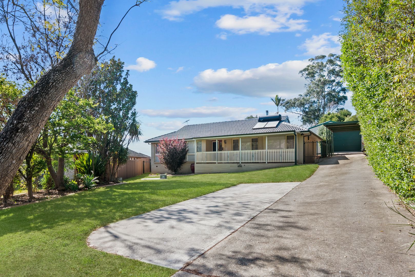 13 Hawkins Avenue, Luddenham NSW 2745, Image 2