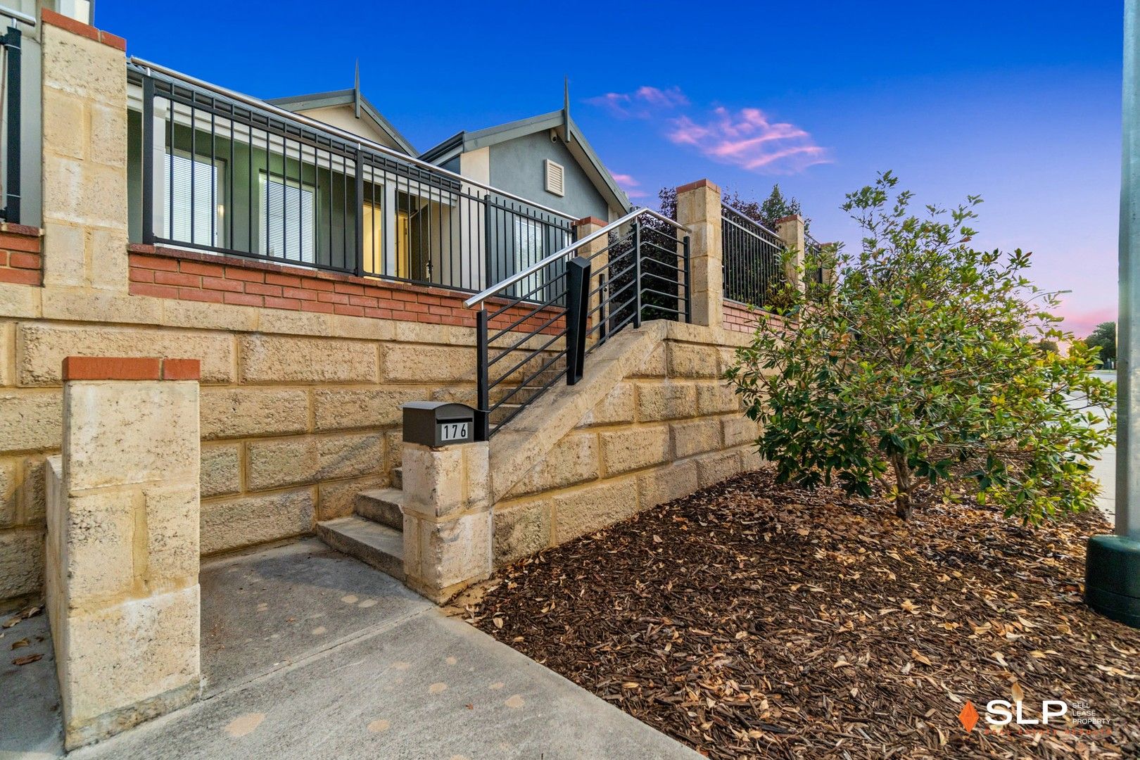 3 bedrooms House in 176 Kingsway DARCH WA, 6065