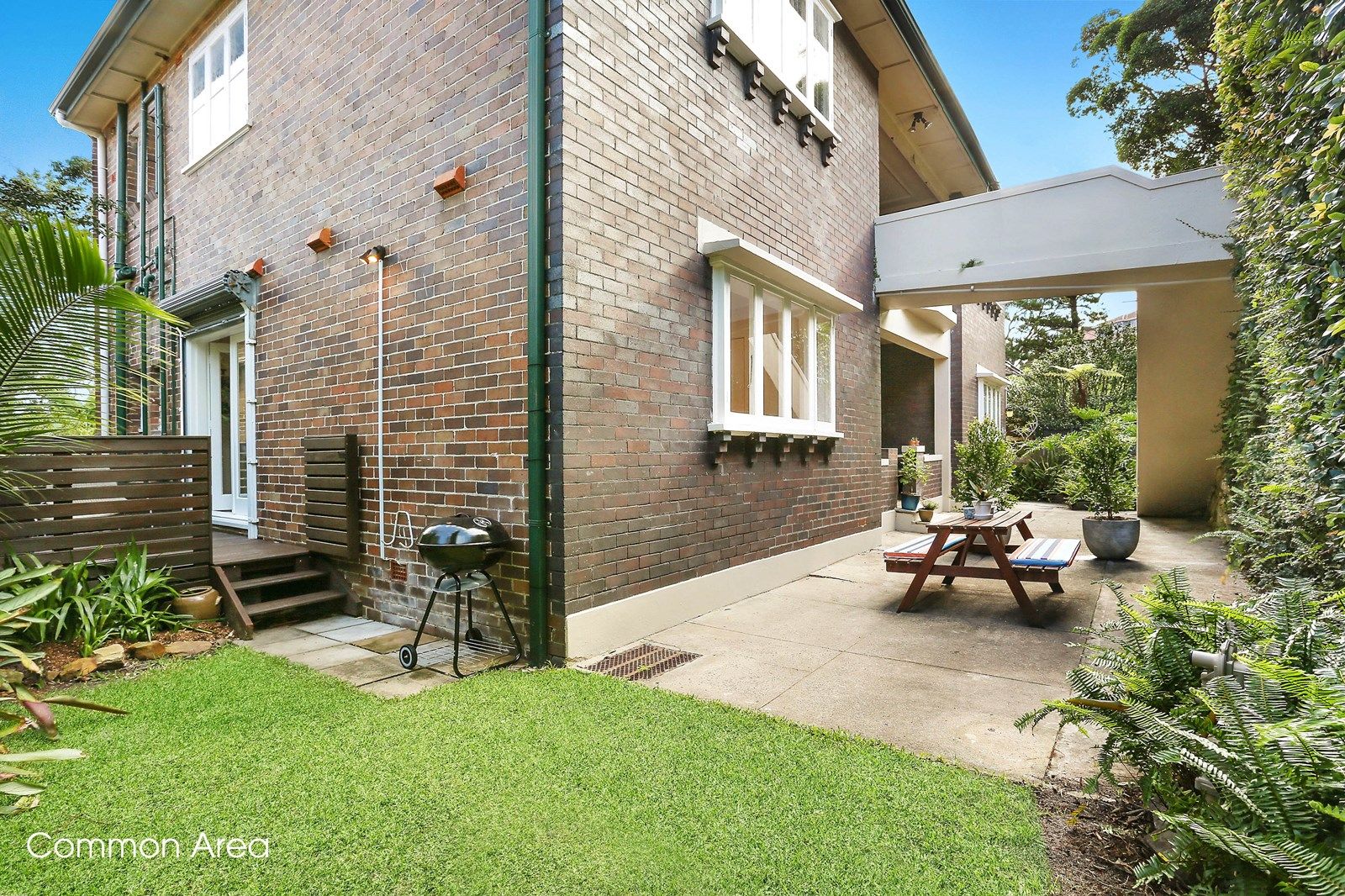2/4 Division Street, Coogee NSW 2034, Image 2