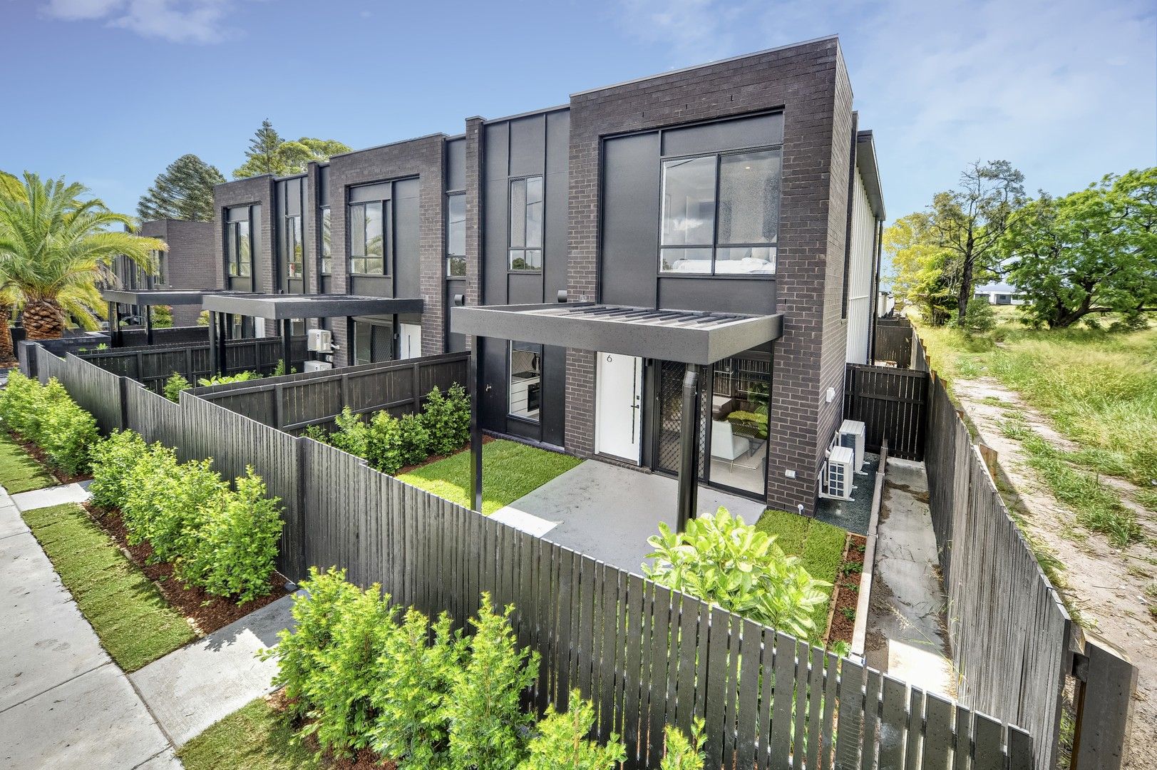 4 bedrooms Townhouse in 38/145 Government Road RICHLANDS QLD, 4077