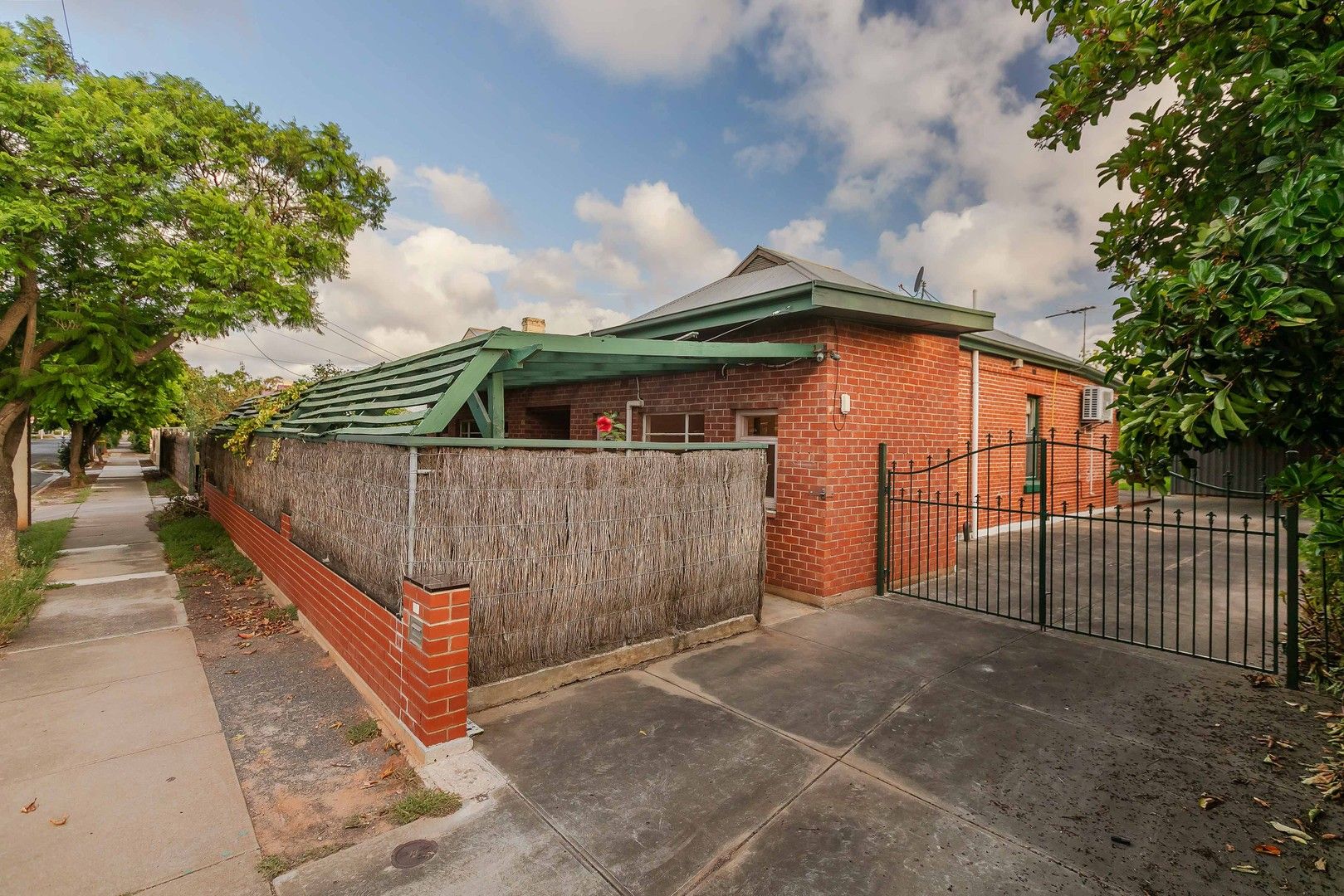 33 Tarragon Street, Mile End SA 5031, Image 2