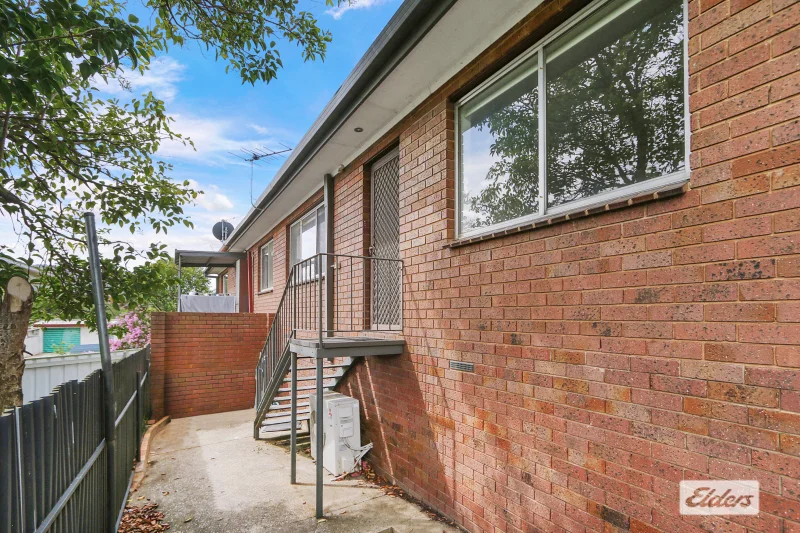 2/451 Rose Street, Lavington NSW 2641