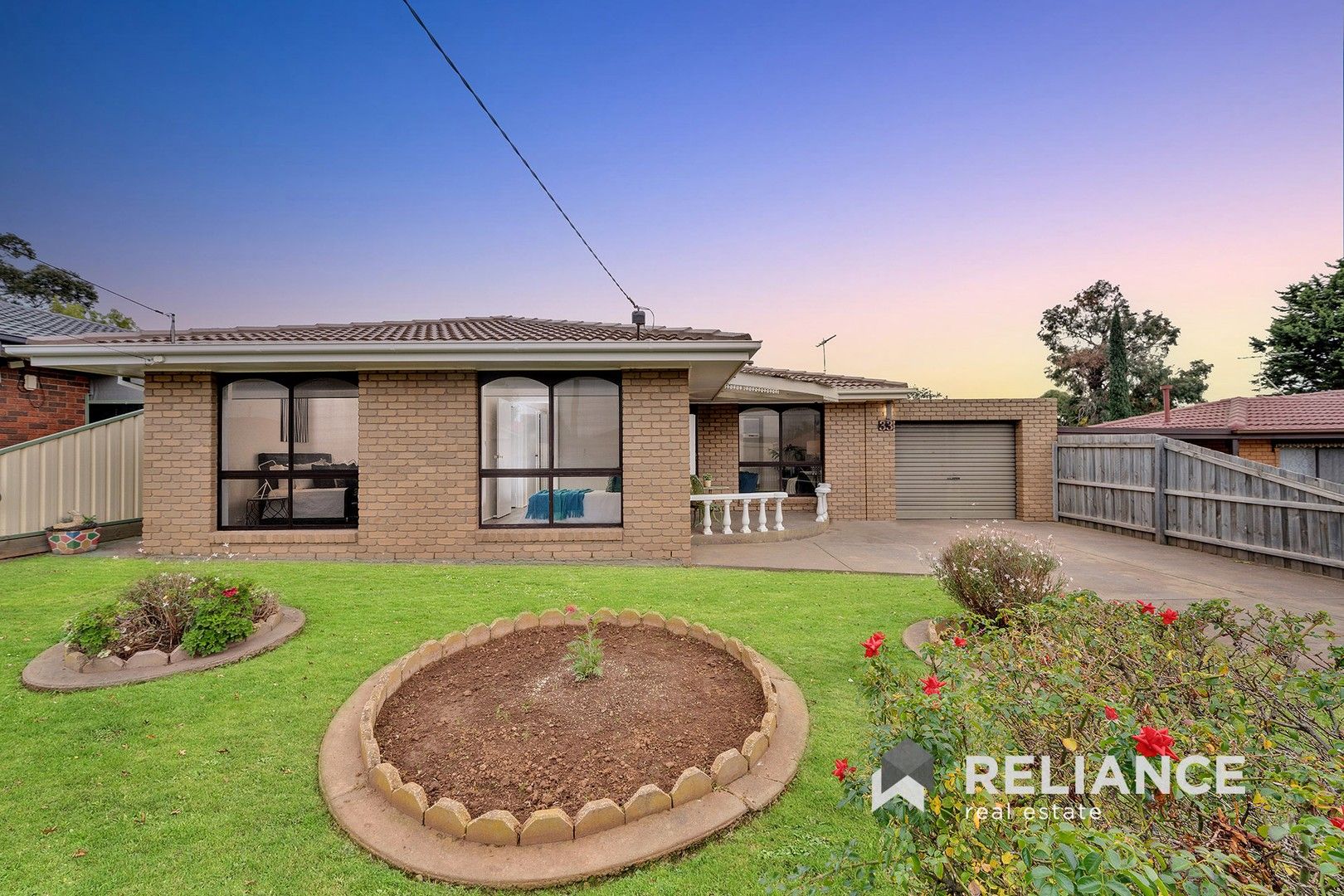 3 bedrooms House in 33 Macedon Street HOPPERS CROSSING VIC, 3029