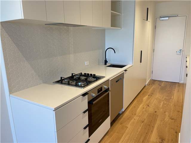 2 bedrooms Apartment / Unit / Flat in 710/8 Hallenstein street FOOTSCRAY VIC, 3011