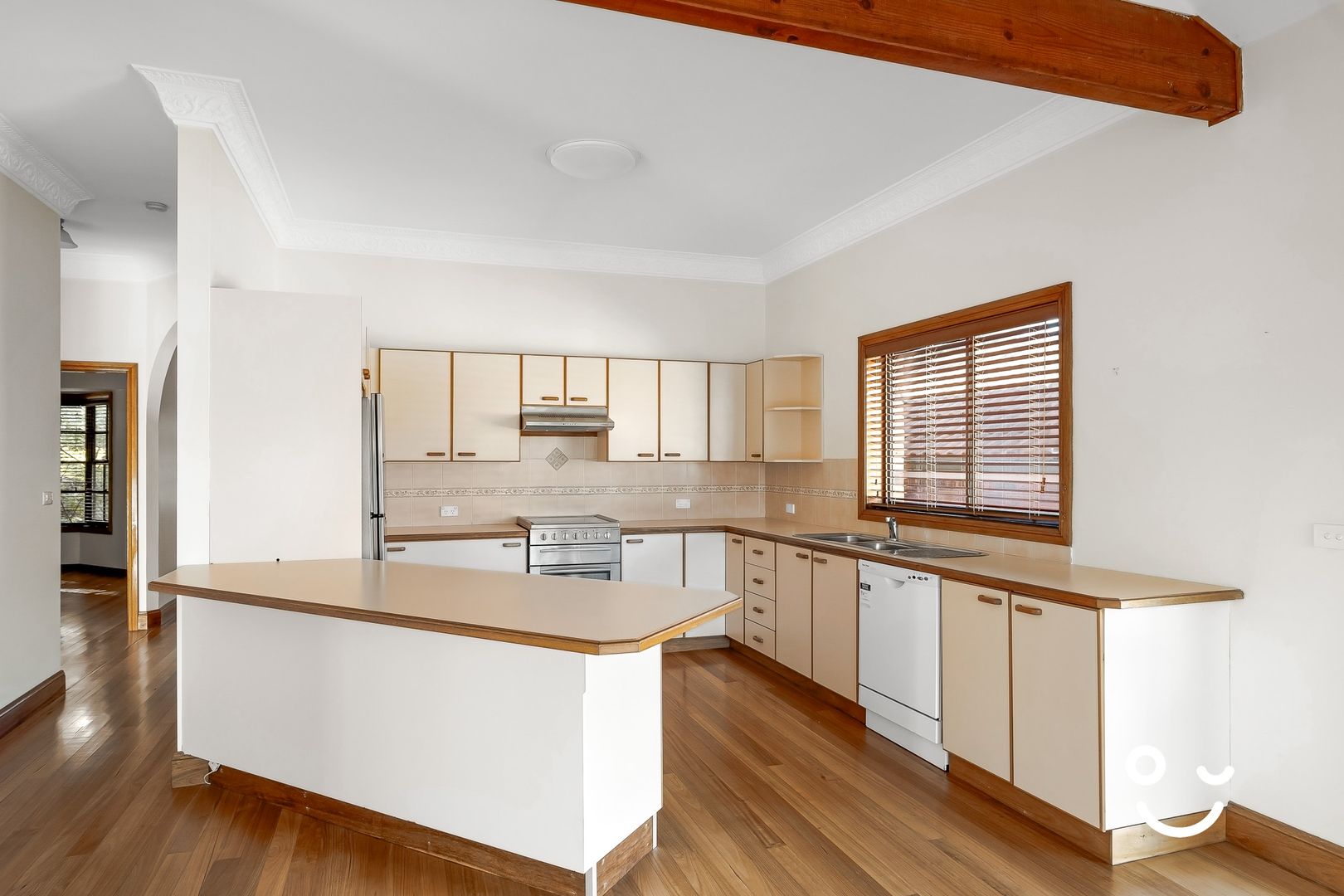 32 The Lookout, Thirroul NSW 2515, Image 2