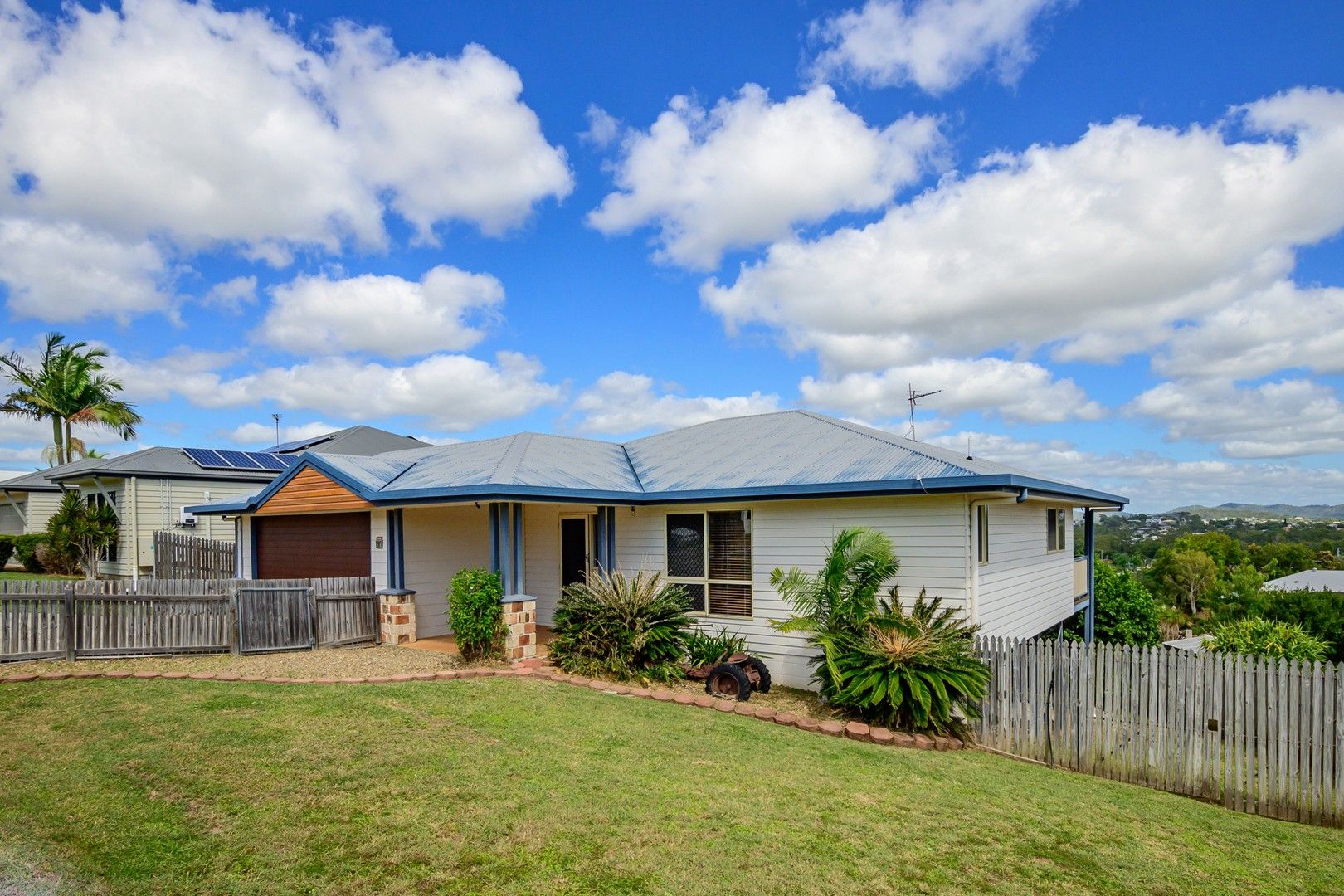4 bedrooms House in 25 Coolibah Street KIN KORA QLD, 4680