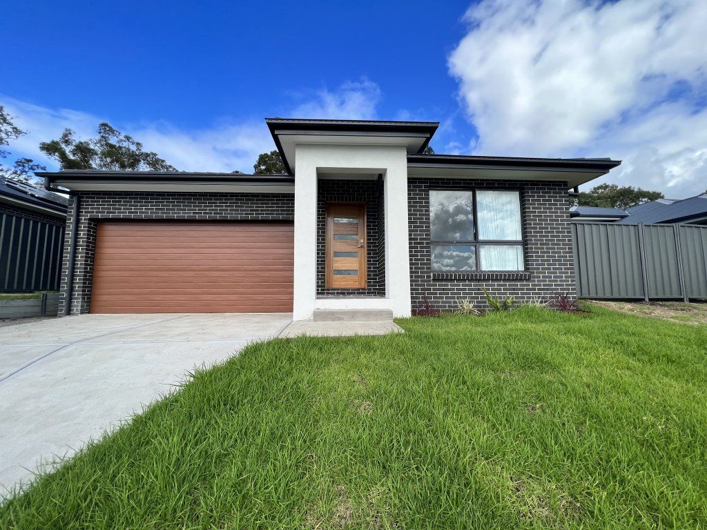 4 bedrooms House in 17 SULLIVAN STREET RAYMOND TERRACE NSW, 2324