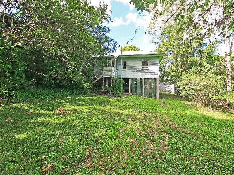 2 Little Bennett, Norman Park QLD 4170, Image 0