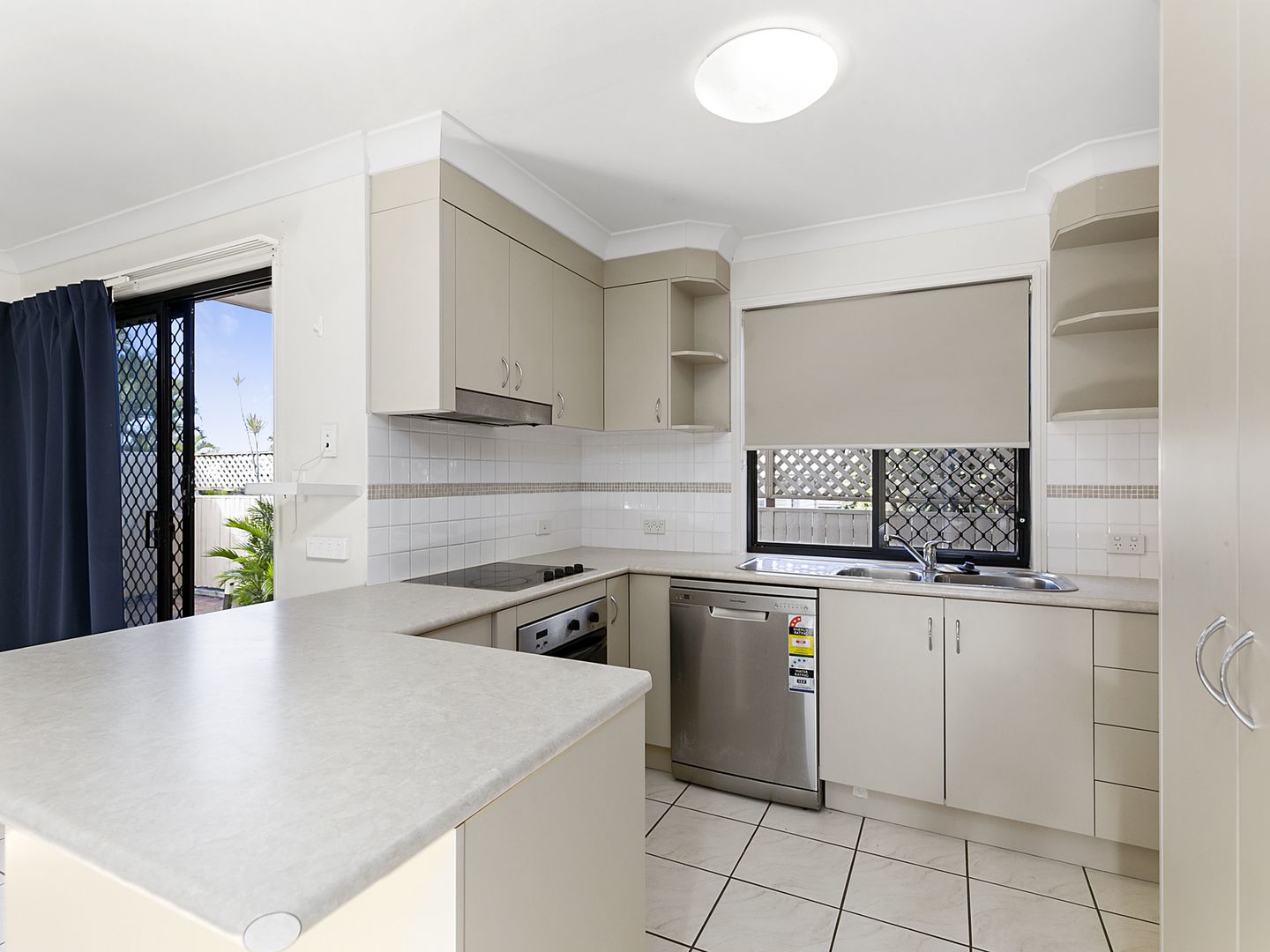 7/9 Hill Crescent, Carina Heights QLD 4152, Image 2