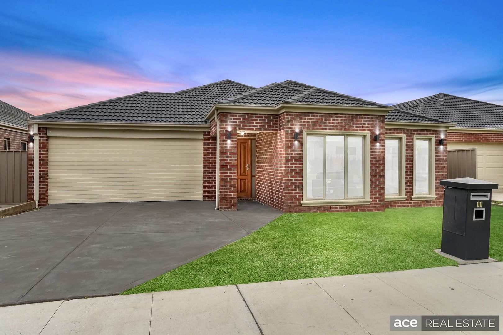 Sold 11 Lancefield Drive, Caroline Springs VIC 3023 on 18 Dec 2022