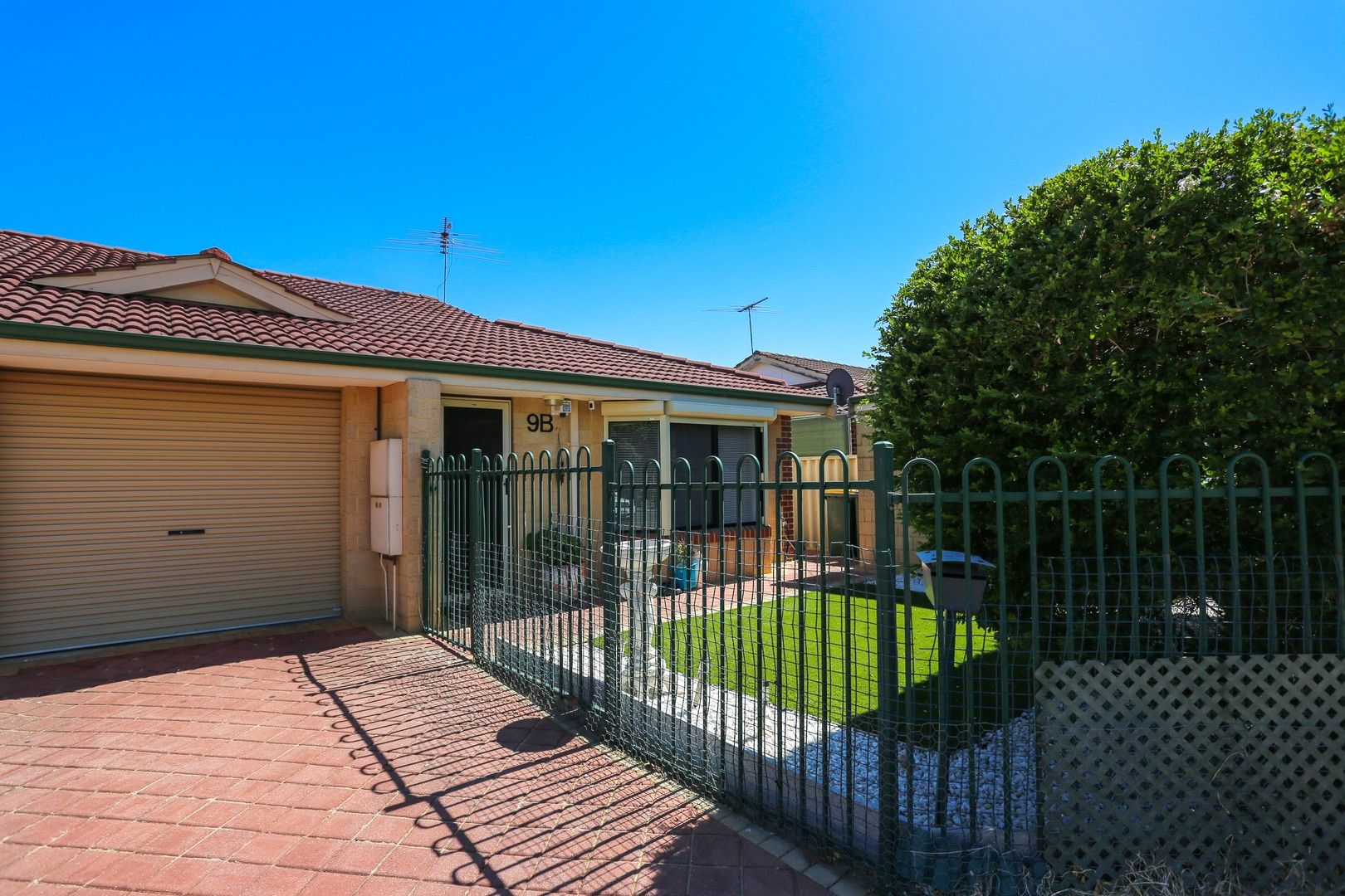 3 bedrooms House in 9B Sampson Close MIDLAND WA, 6056