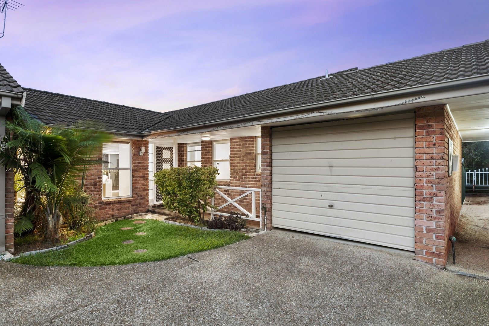 8/8-14 Jacaranda Road, Caringbah NSW 2229, Image 0