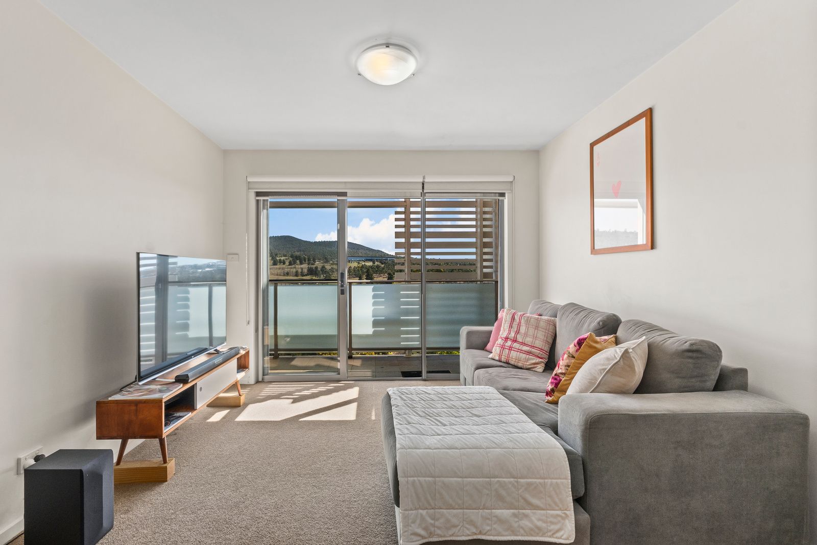 2 bedrooms Apartment / Unit / Flat in 36/41 Philip Hodgins Street WRIGHT ACT, 2611