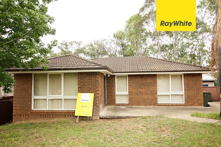 21 Lillyvicks Cres, Ambarvale NSW 2560, Image 1