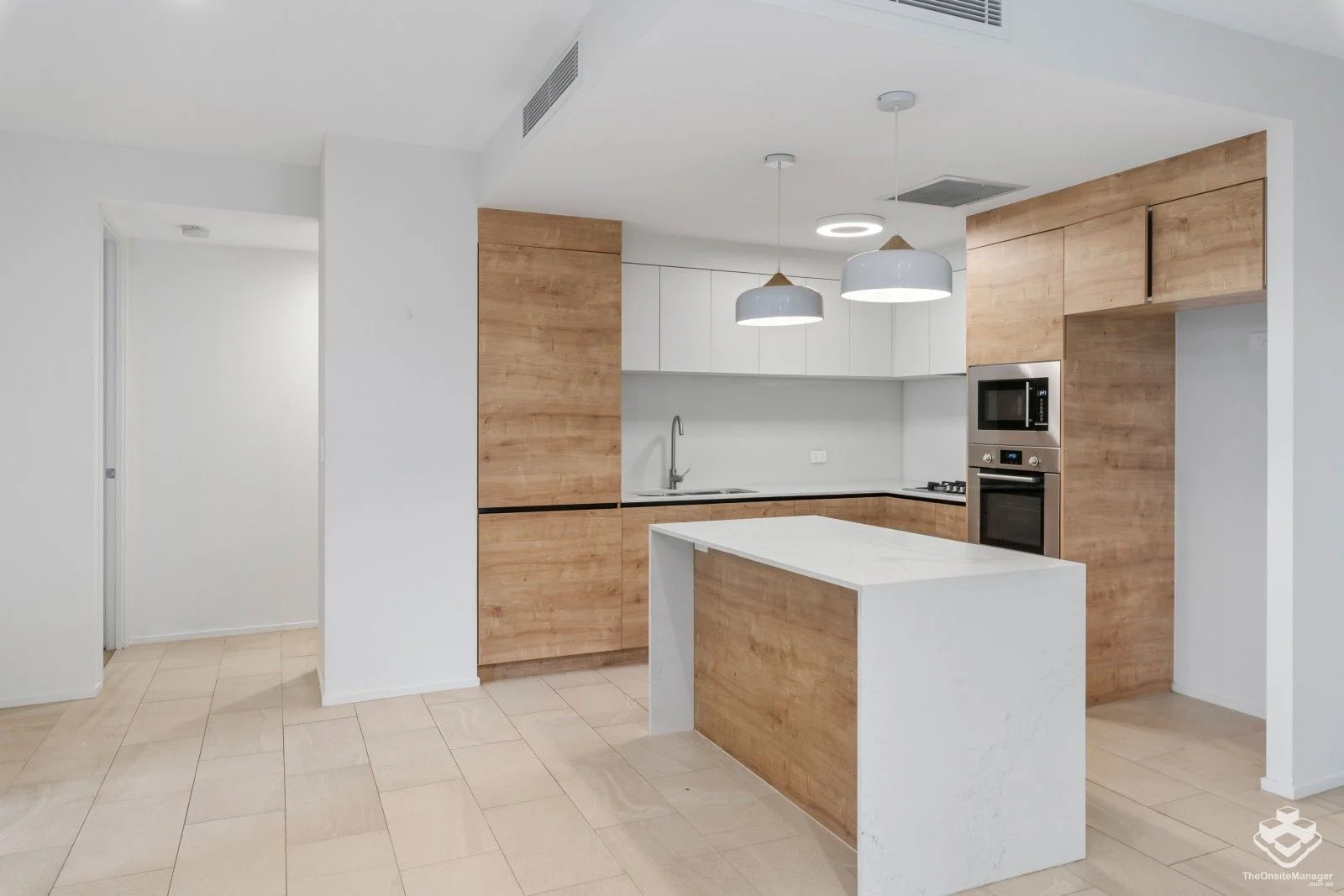 Additional image 2 of ID:21172982/191 Clarence Road, Indooroopilly QLD 4068