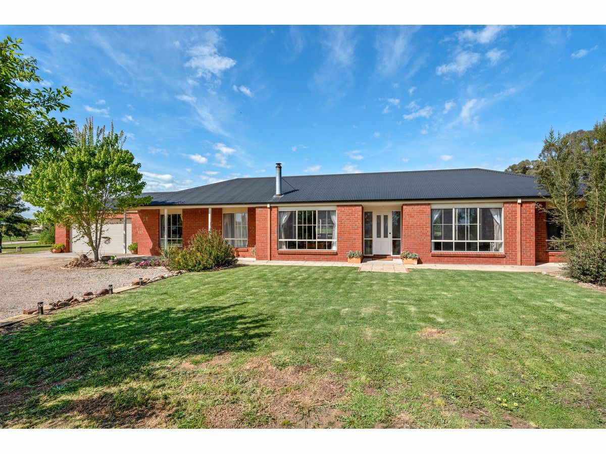 184 Perryman Lane, Table Top NSW 2640, Image 1