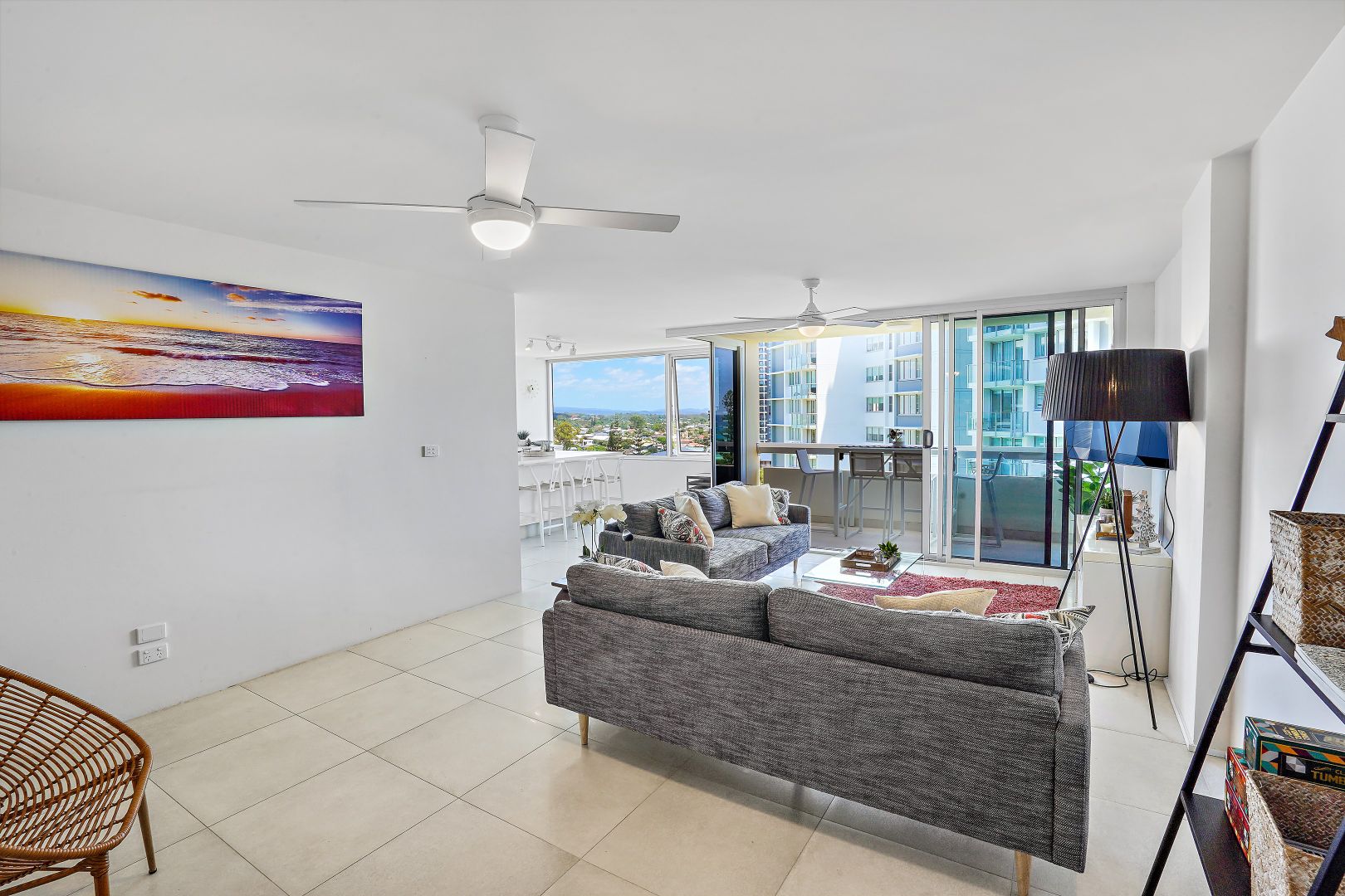 27/24 The Esplanade, Burleigh Heads QLD 4220, Image 2