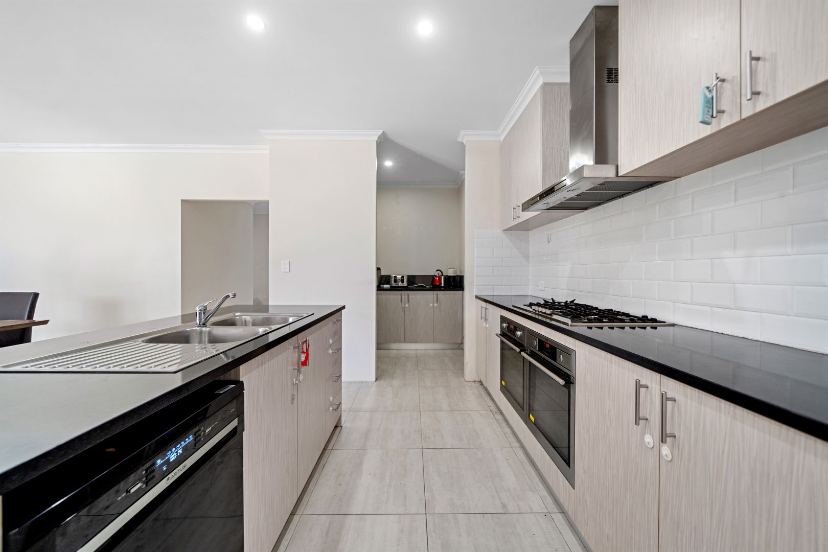 9 Nullagine Road, Banksia Grove WA 6031 House For Rent Domain