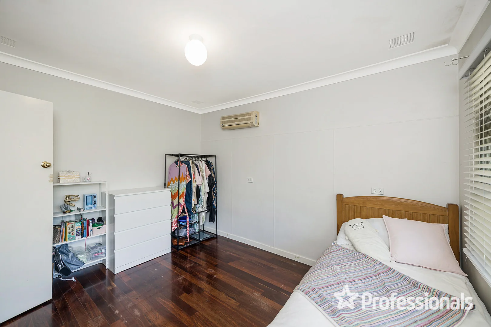 Additional image 7 of 27B Birchley Square, Balga WA 6061
