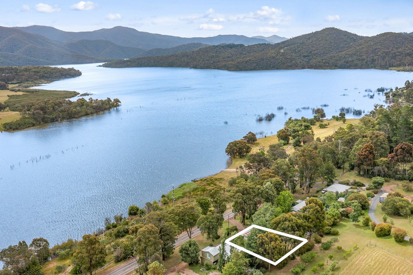 3283 Mansfield-Woods Point Road, Jamieson VIC 3723, Image 0