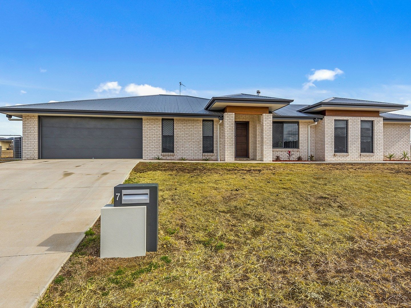 7 Massey Street, Kingsthorpe QLD 4400, Image 1