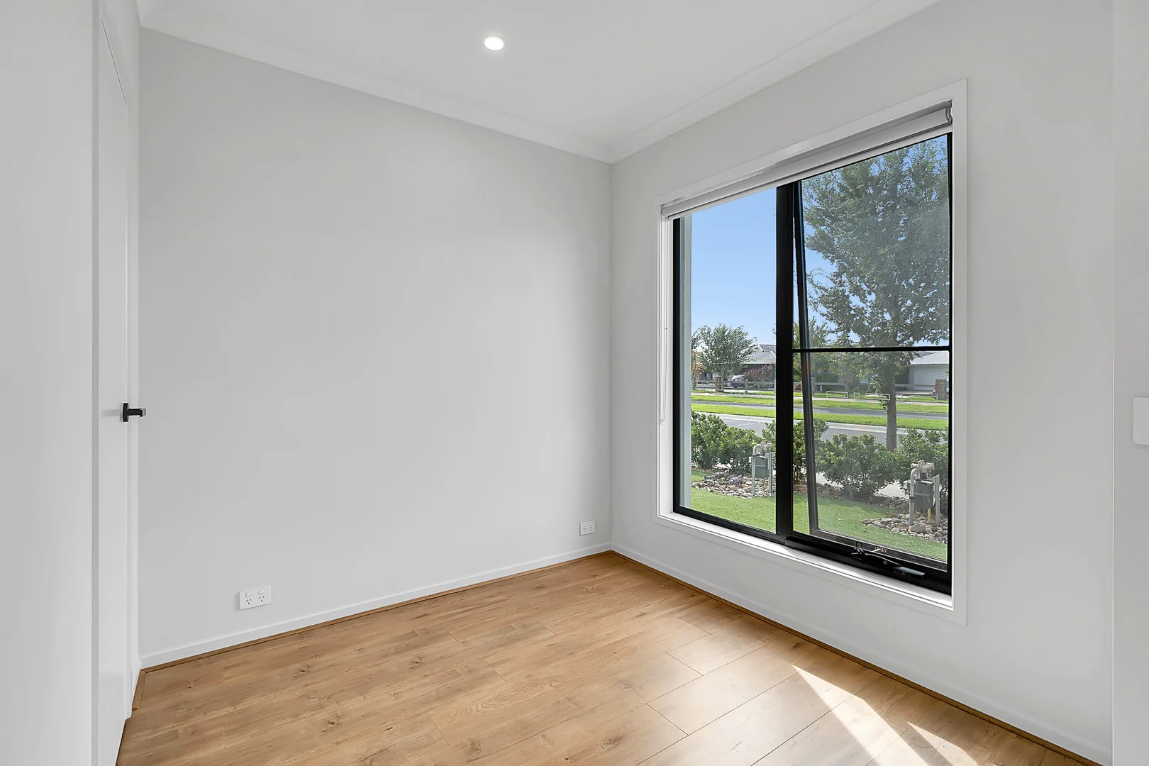 Additional image 7 of 3B Thoroughbred Drive, Clyde North VIC 3978