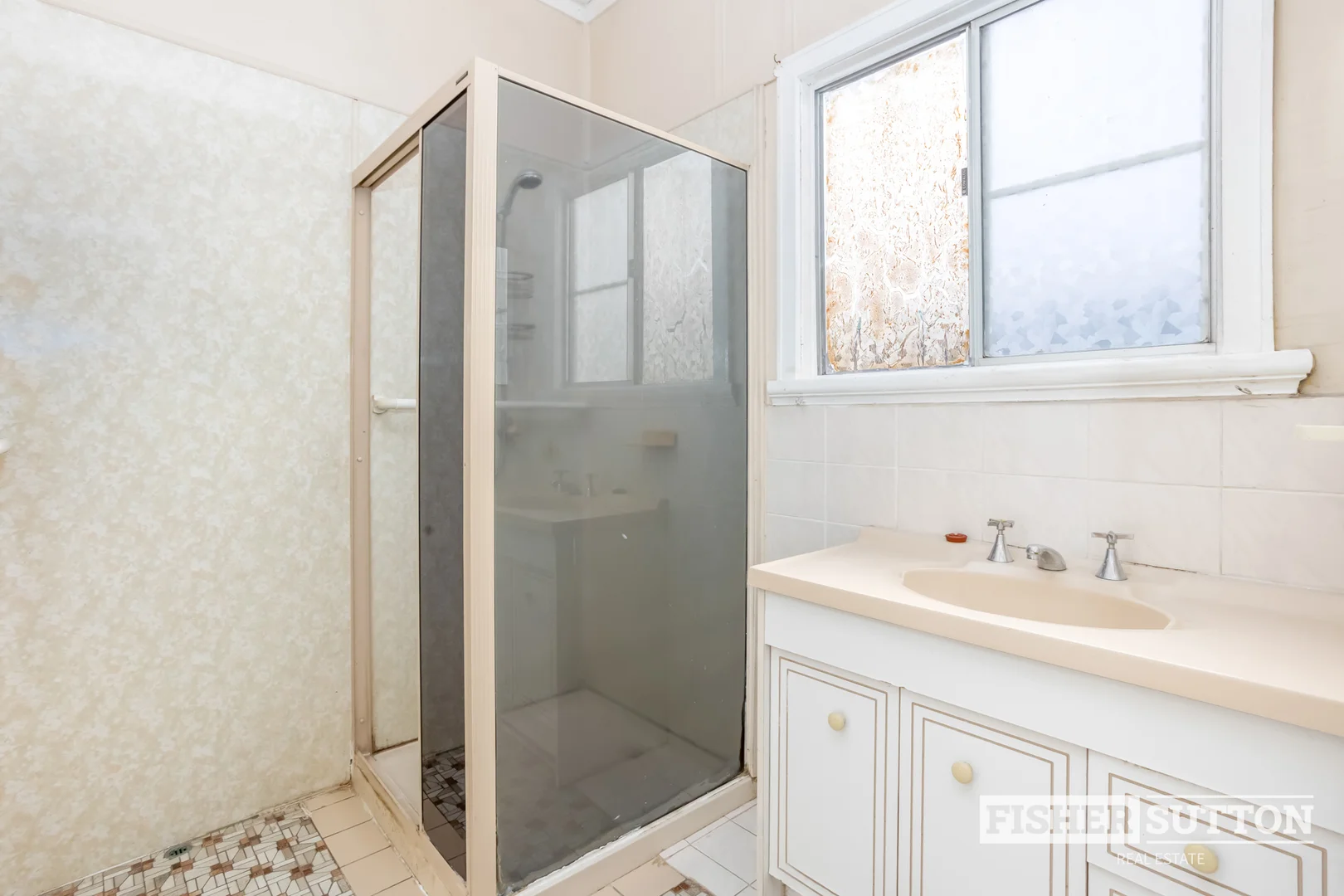 Additional image 8 of 121 Lakes Creek Road, Berserker QLD 4701