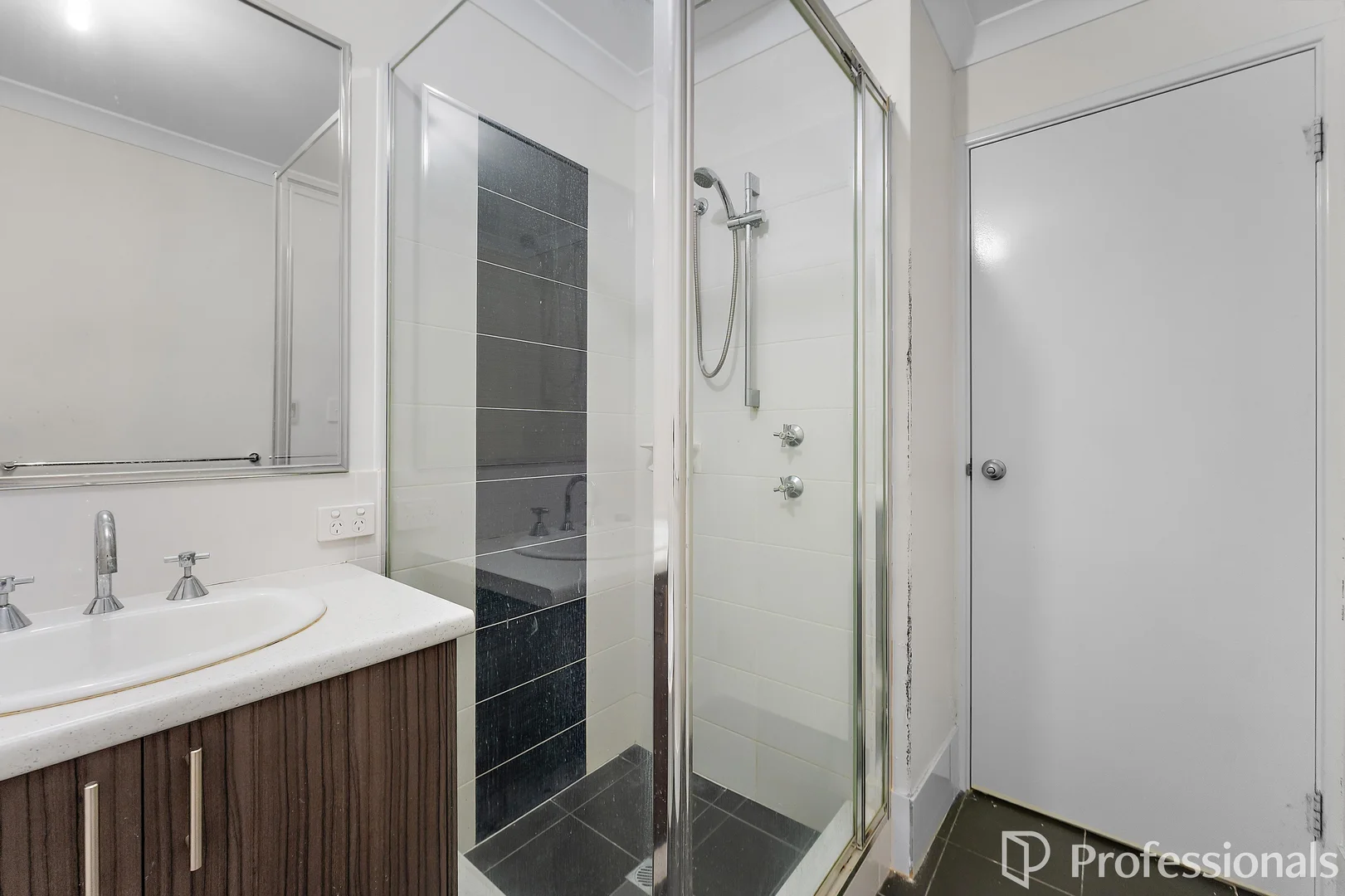 Additional image 16 of 43 Pyramid Road, Harrisdale WA 6112