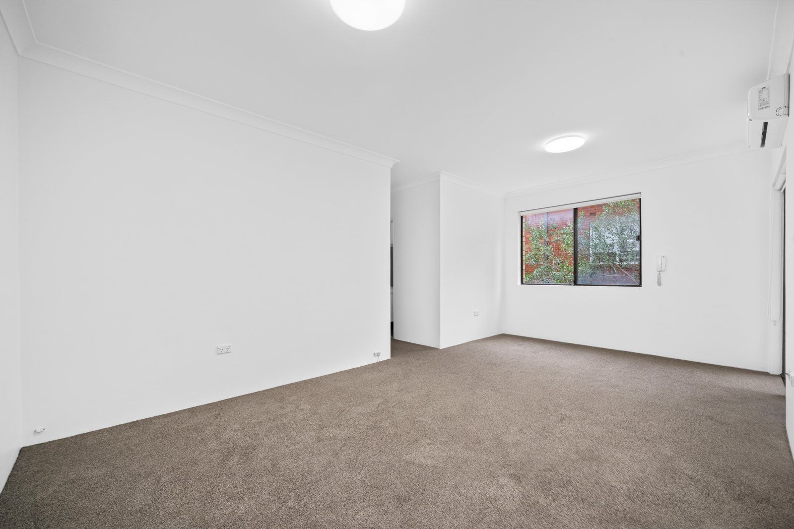 4/8 Pittwater Road, Gladesville NSW 2111, Image 2