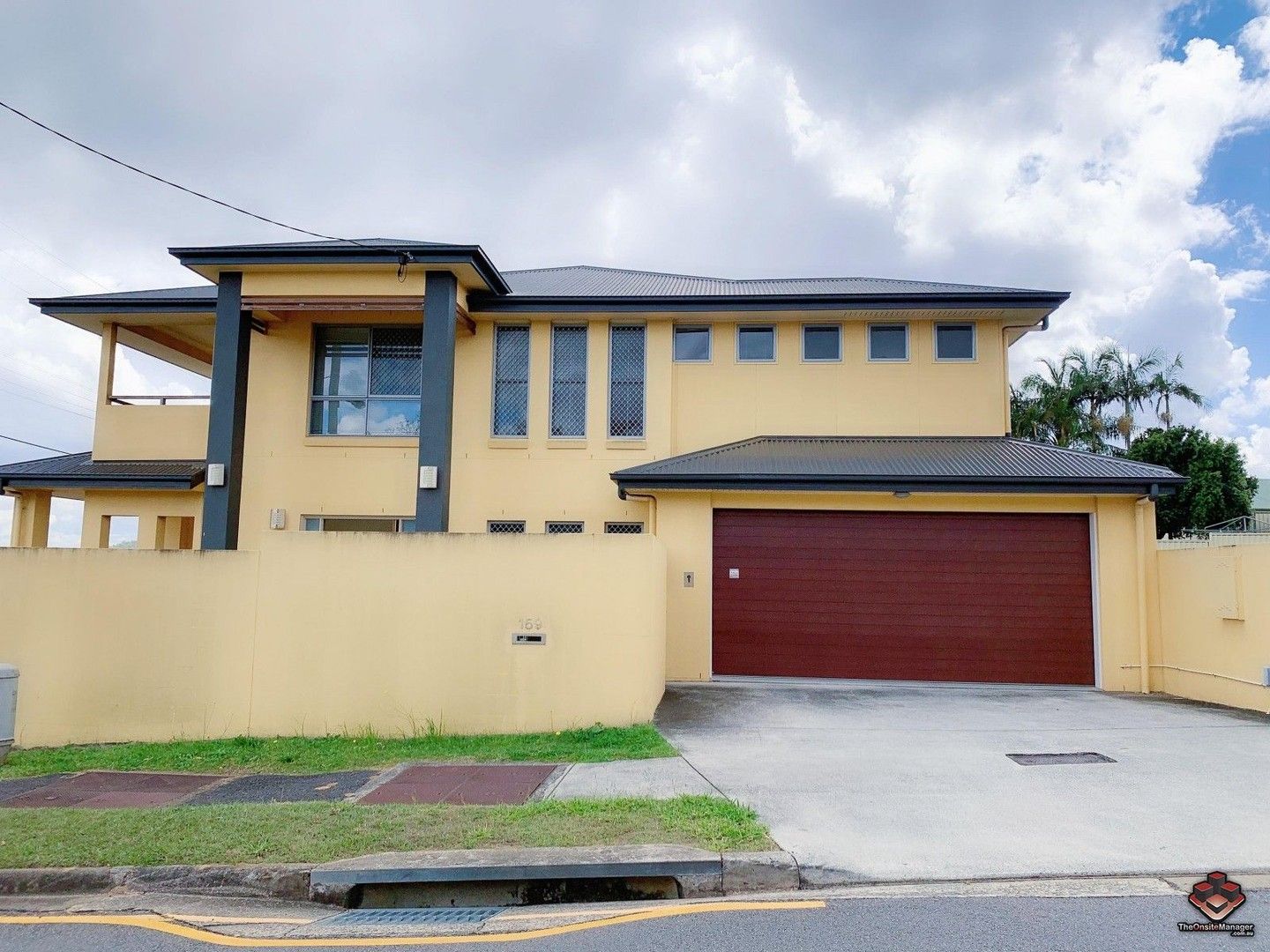 2 bedrooms House in 159 Chester Road EIGHT MILE PLAINS QLD, 4113