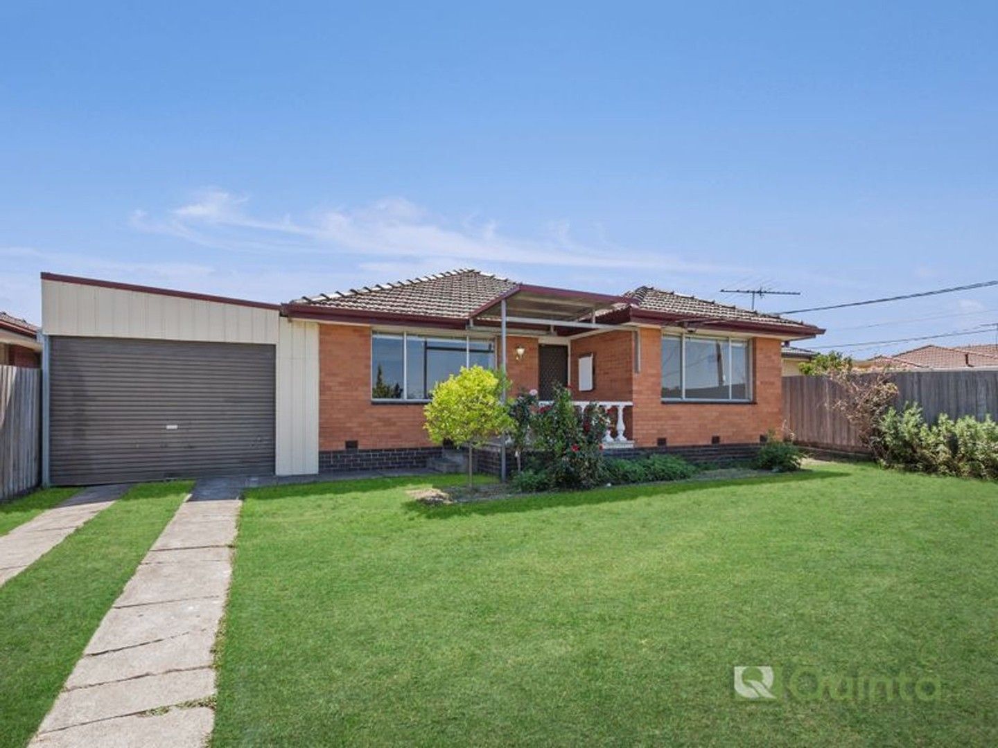 3 bedrooms House in 8 Stephen Court THOMASTOWN VIC, 3074