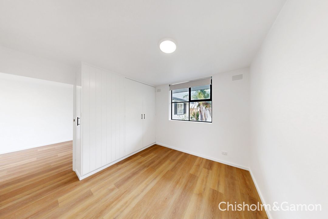 18/40 Ormond Road, Elwood VIC 3184, Image 2