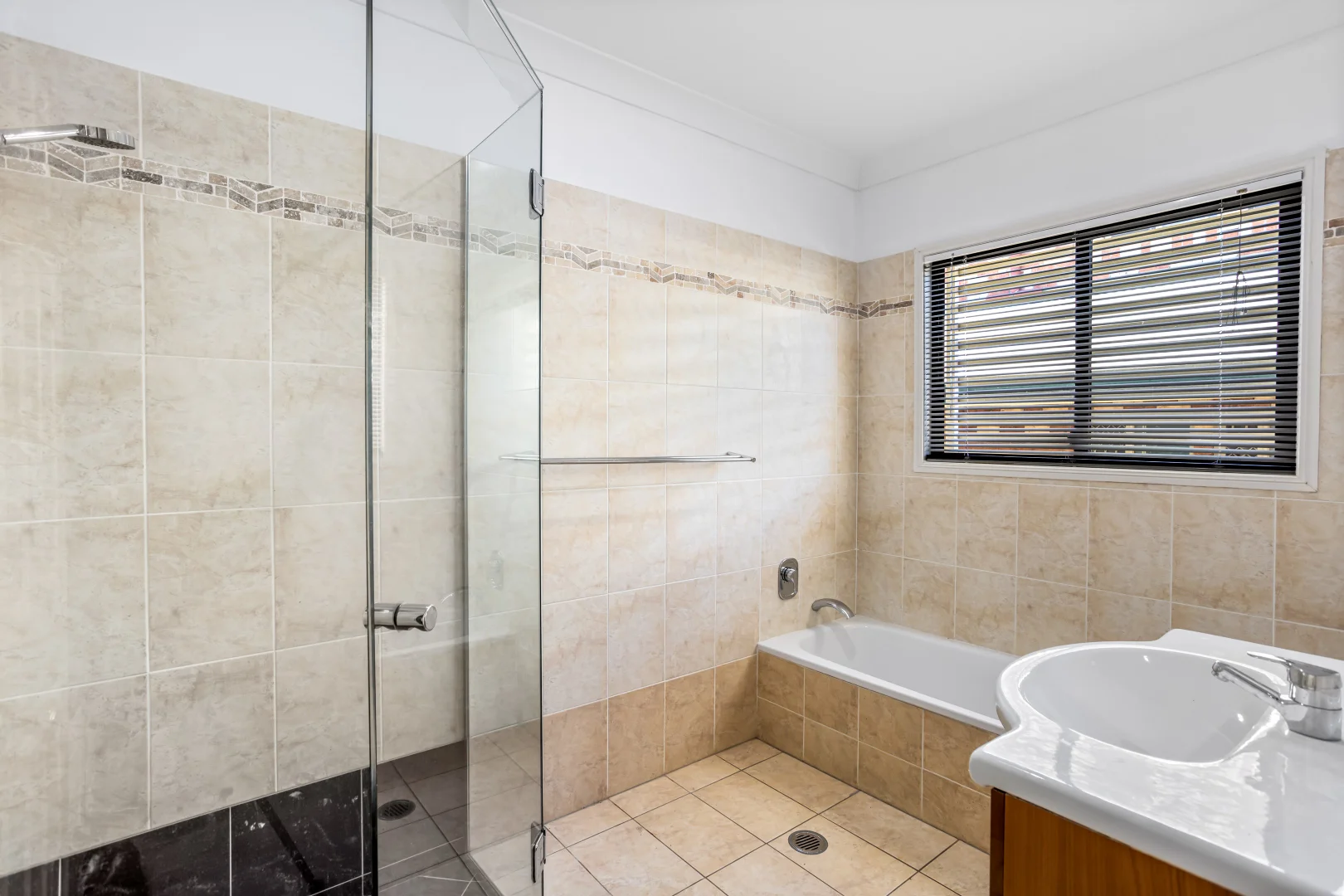 Additional image 11 of 98A Bayview Terrace, Clayfield QLD 4011