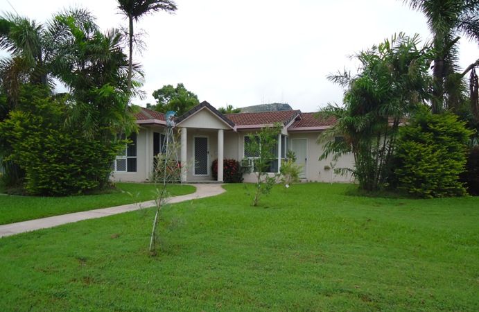 4 bedrooms House in 1 JONDARYN COURT ANNANDALE QLD, 4814