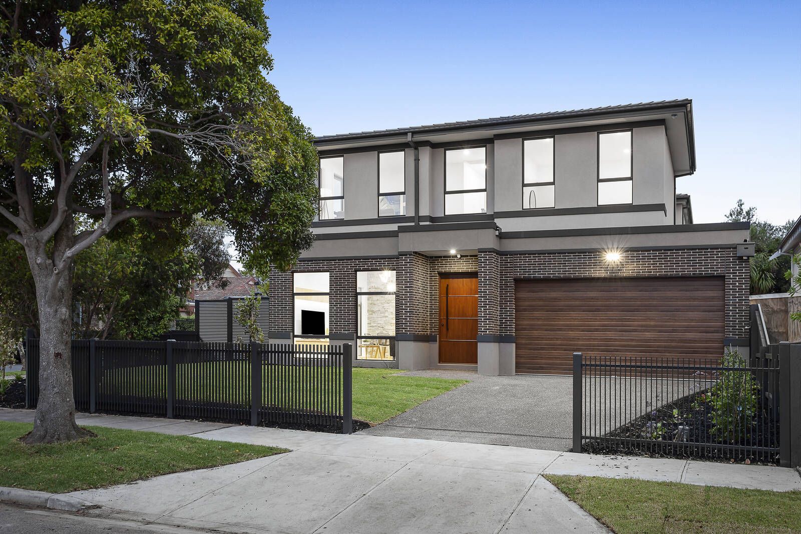 12 Creswick Grove, Mckinnon Property History & Address Research Domain