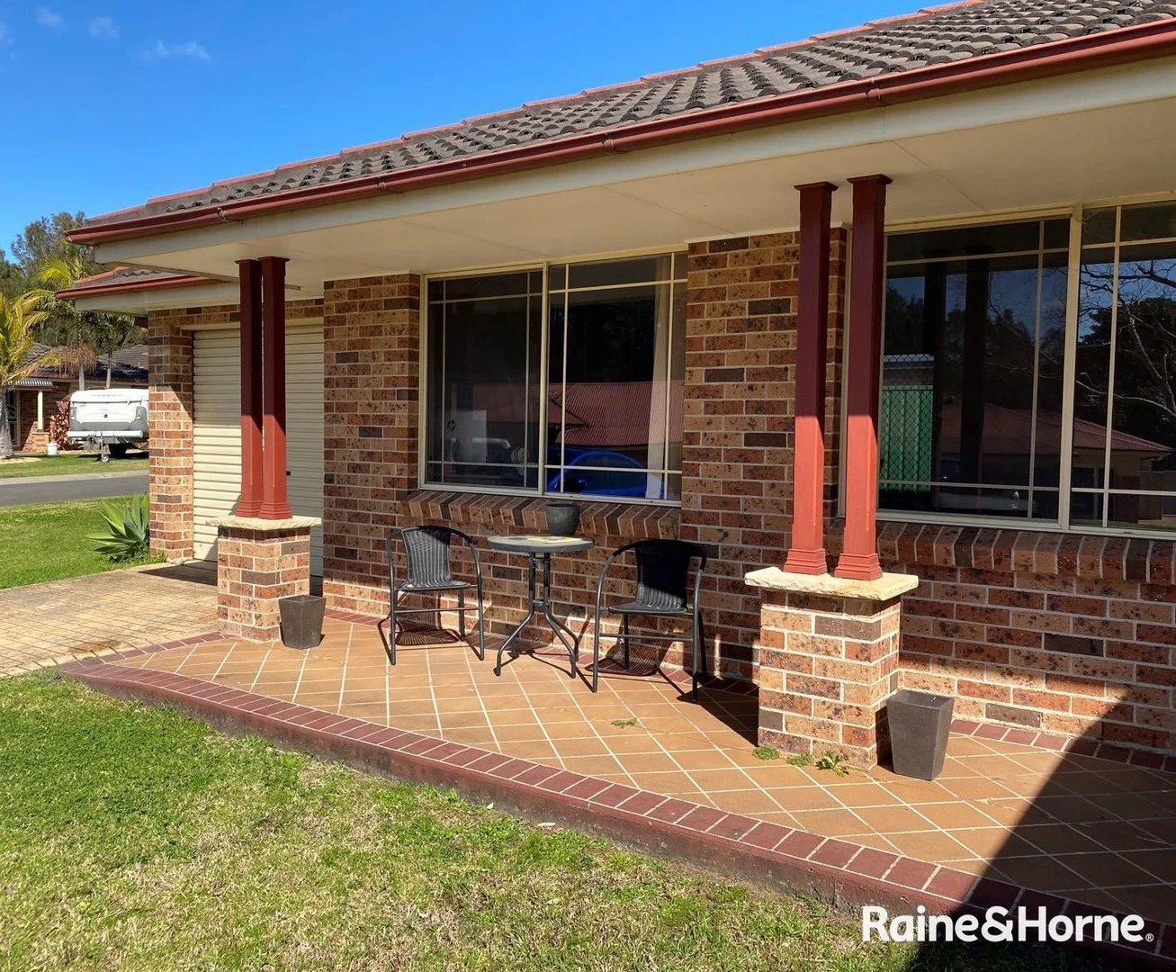 4 Tully Crescent, Albion Park NSW 2527