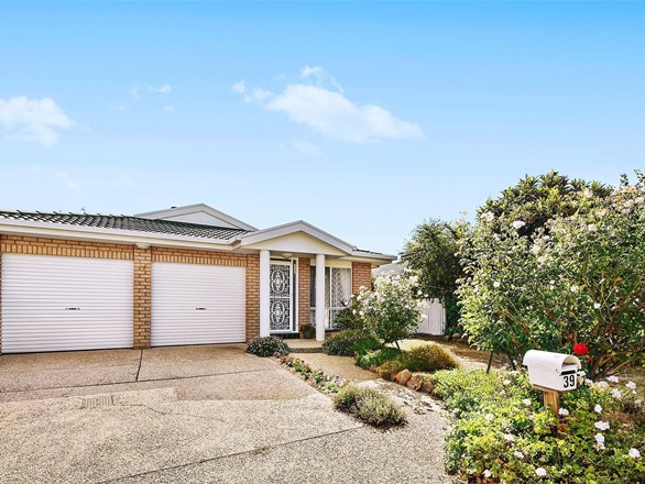 39 Yumba Avenue, Ngunnawal ACT 2913