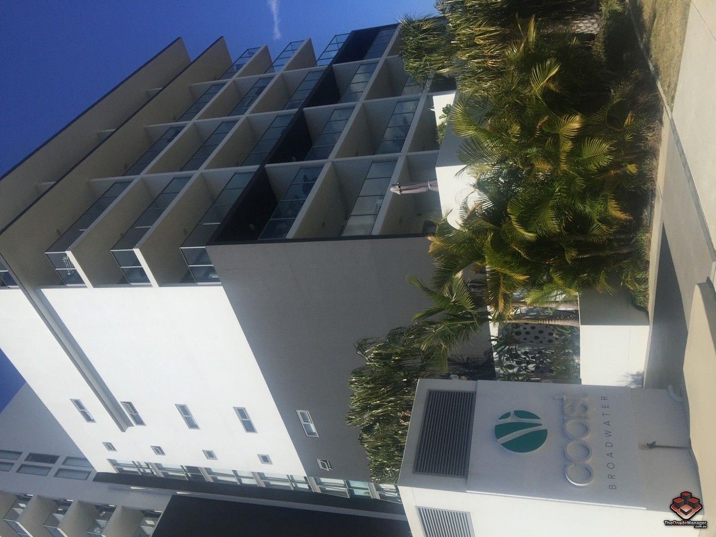 2 bedrooms Apartment / Unit / Flat in ID:21104310/17 Bath Street LABRADOR QLD, 4215