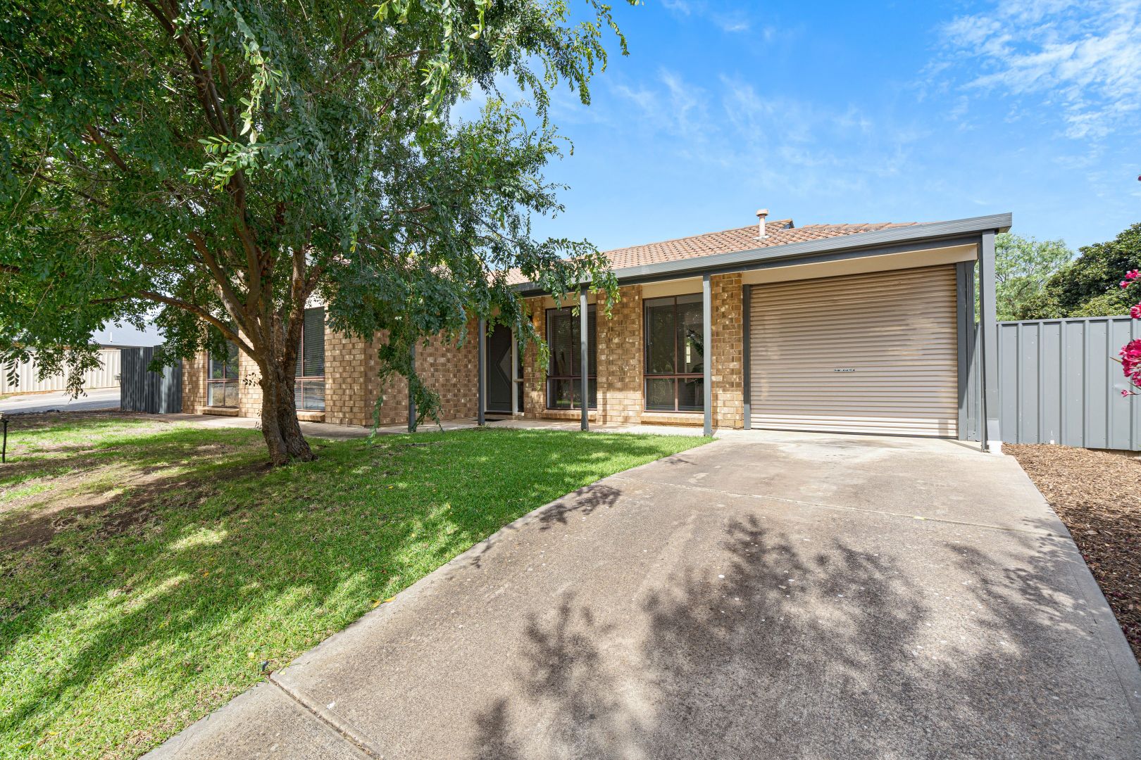 1 Teal Place, Noarlunga Downs SA 5168, Image 2