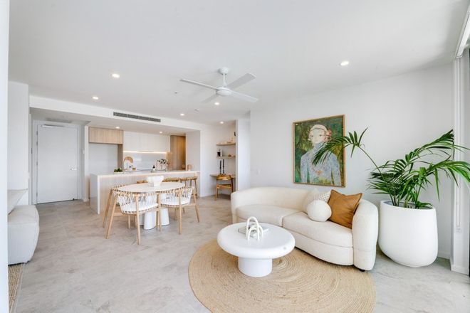 Picture of 403/5 Nyrang Avenue, PALM BEACH QLD 4221