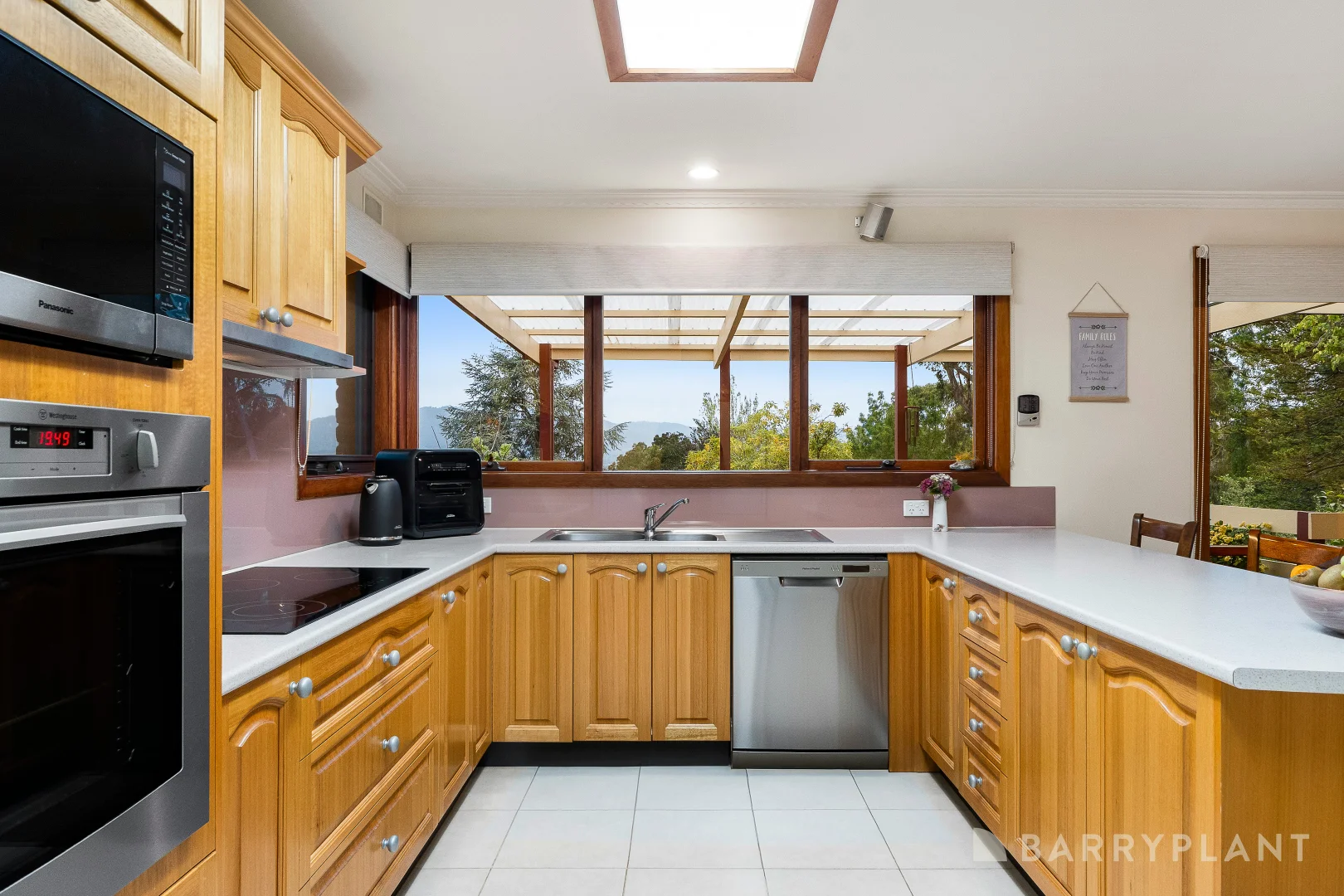 Additional image 4 of 37 Stirling Road, Croydon VIC 3136
