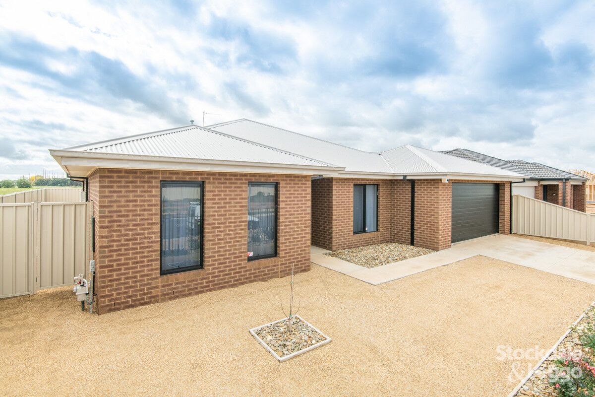 3 bedrooms House in 16 Fletcher Avenue MOOROOPNA VIC, 3629